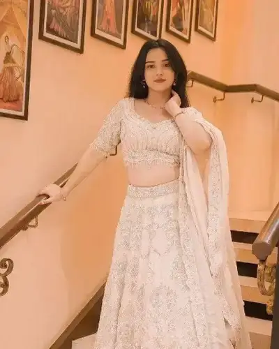 Escort Service In Tamkuhi Raj